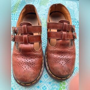 Dr. Martens Brown Mary Jane